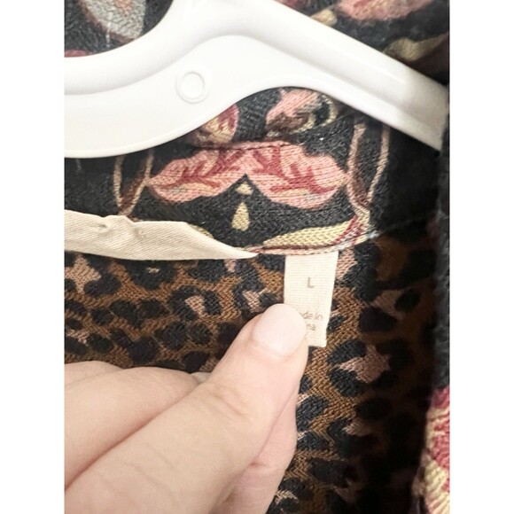 Soft Surroundings Icon Print Mix Tunic Shirt Black Thrush Size Large Flannel Top - Picture 6 of 10